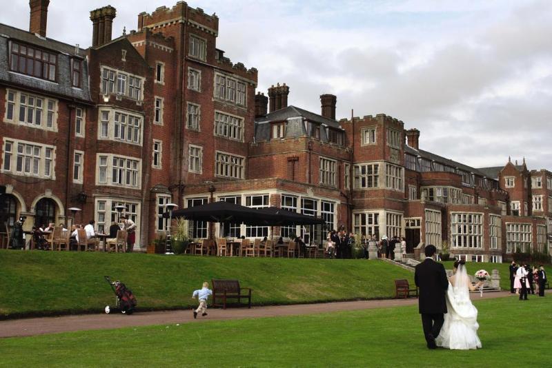 Birch Selsdon Otel Croydon Dış mekan fotoğraf
