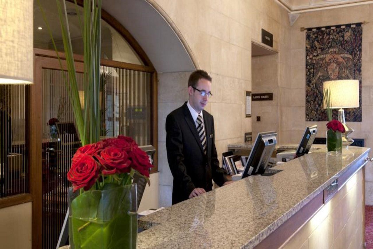 Birch Selsdon Otel Croydon Dış mekan fotoğraf
